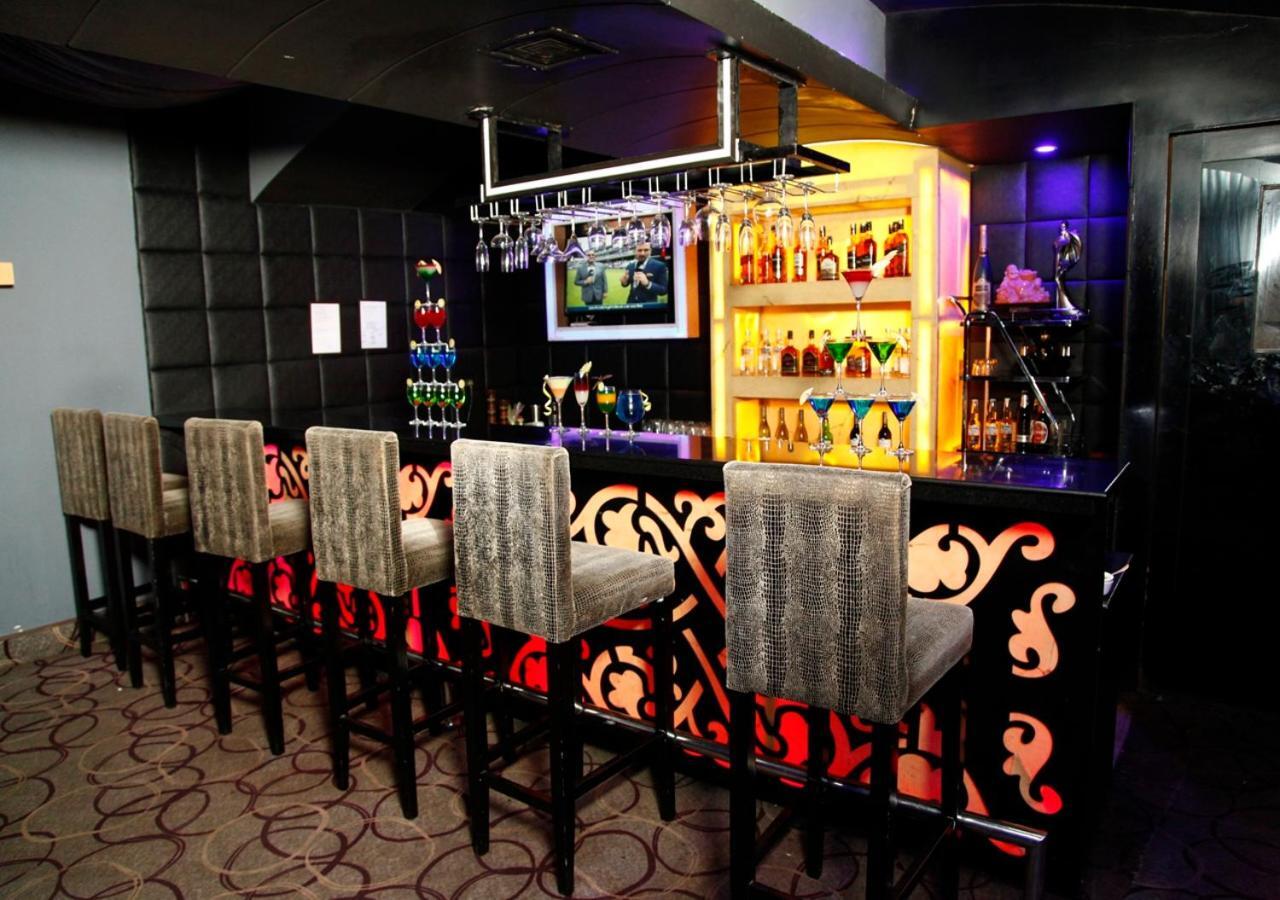 M B Greens Clarks Inn Moradabad Exterior foto